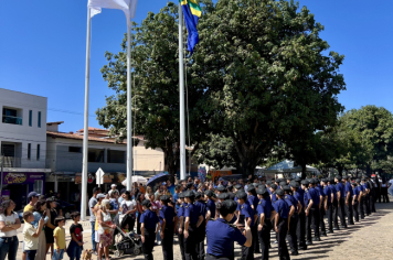 Foto - Desfile Cívico 07 de setembro de 2025 Prefeitura Municipal de São João do Paraíso-MG